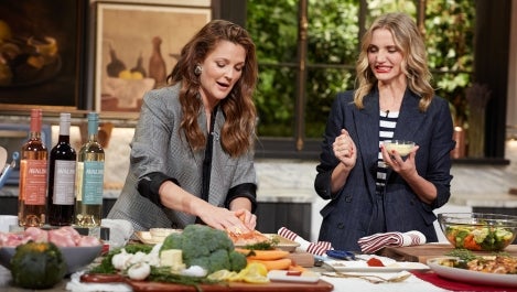 Cameron Diaz and Drew Make "Frankie and Olive's Roast Chicken" From Drew's "Rebel Homemaker" Cookbook